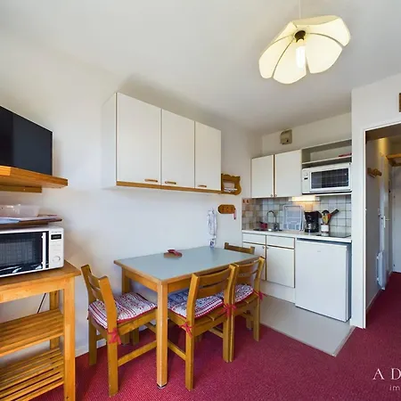 2/4 Pers, Centre-station, Balcon Sud, Proche Des Pistes, Parking Inclus Appartement